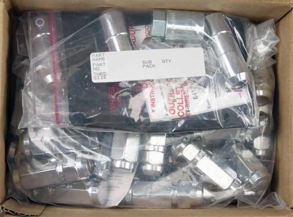 Chrome Cone Seat Wheel Installation Kit for 8 Lug Vehicles (9/16-18 Thread Size); Set of 28 Lug Nuts, 4 Wheel Locks, 1 Key & 1 Key Storage Pouch - Image 4